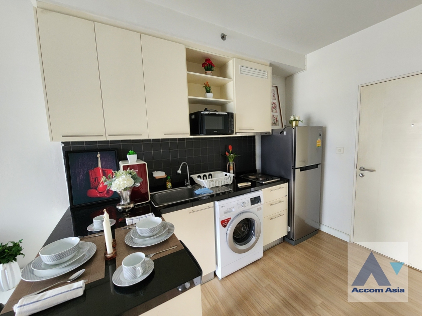 9  1 br Condominium For Sale in Sathorn ,Bangkok BTS Chong Nonsi at The Seed Mingle Sathorn AA34846