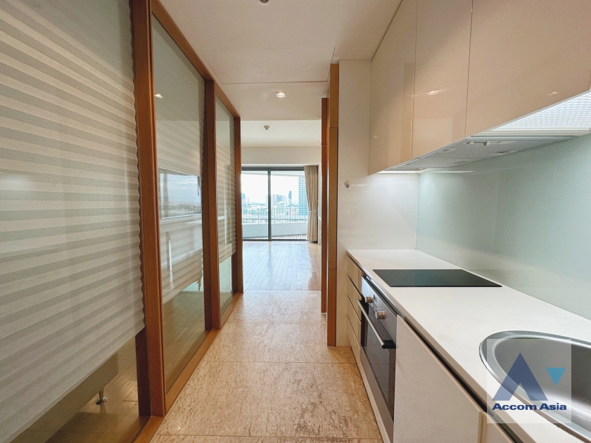  1  1 br Condominium For Sale in Rama 3 ,Bangkok BRT Wat Dan at The Pano AA34866