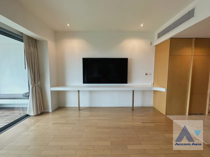 unitFully Furnished |  1 Bedroom  Condominium For Sale in Rama 3, Bangkok  near BRT Wat Dan (AA34866)