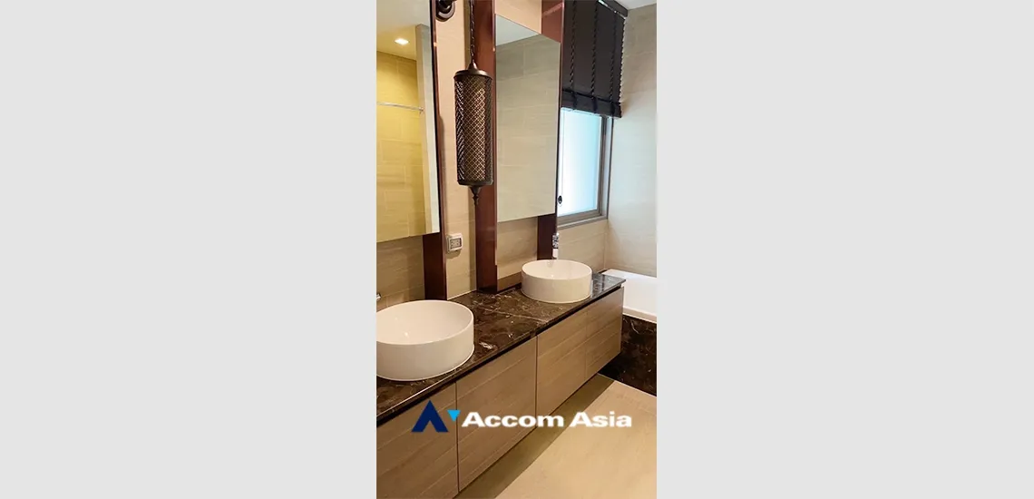 16  4 br House For Rent in Pattanakarn ,Bangkok ARL Ramkhamhaeng AA34886