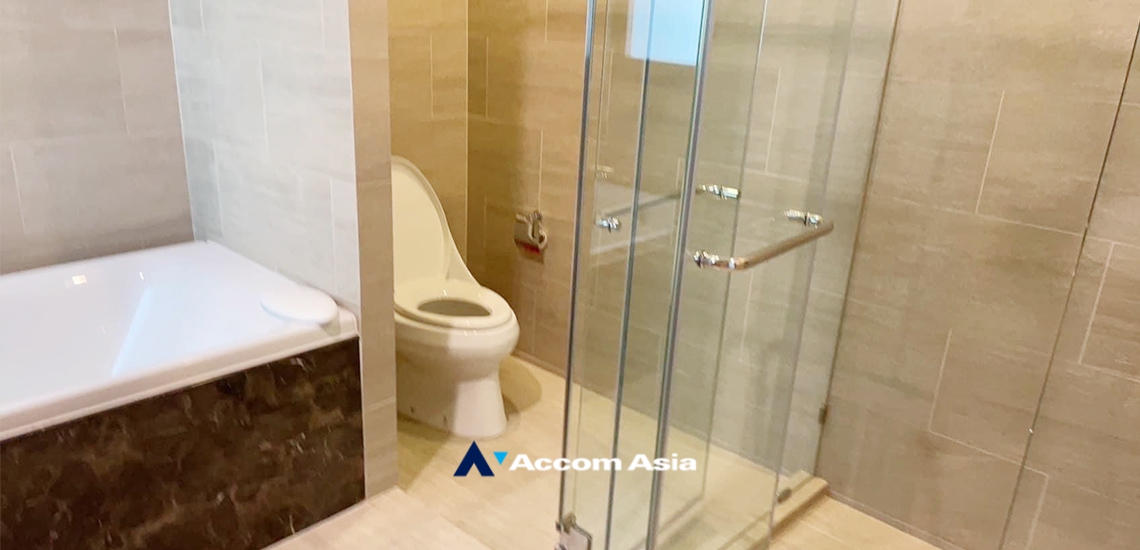 15  4 br House For Rent in Pattanakarn ,Bangkok ARL Ramkhamhaeng AA34886