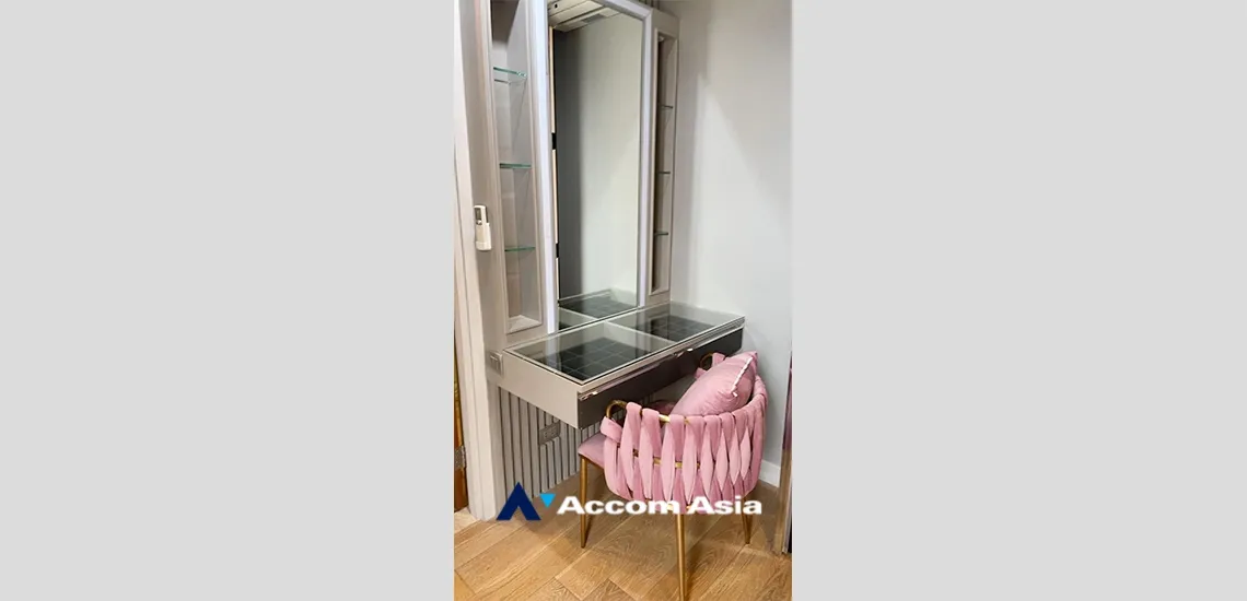 14  4 br House For Rent in Pattanakarn ,Bangkok ARL Ramkhamhaeng AA34886