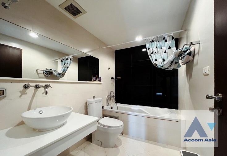 5  1 br Condominium For Rent in Sukhumvit ,Bangkok BTS Ekkamai at The Address Sukhumvit 42 AA34893