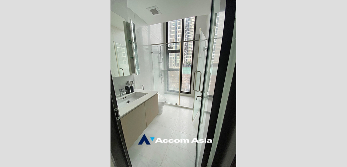 12  1 br Condominium For Rent in Phaholyothin ,Bangkok ARL Makkasan - MRT Rama 9 at Chewathai Residence Asoke AA34896