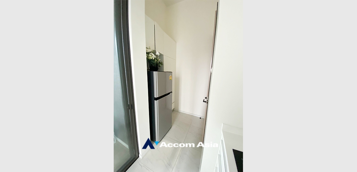 7  1 br Condominium For Rent in Phaholyothin ,Bangkok ARL Makkasan - MRT Rama 9 at Chewathai Residence Asoke AA34896