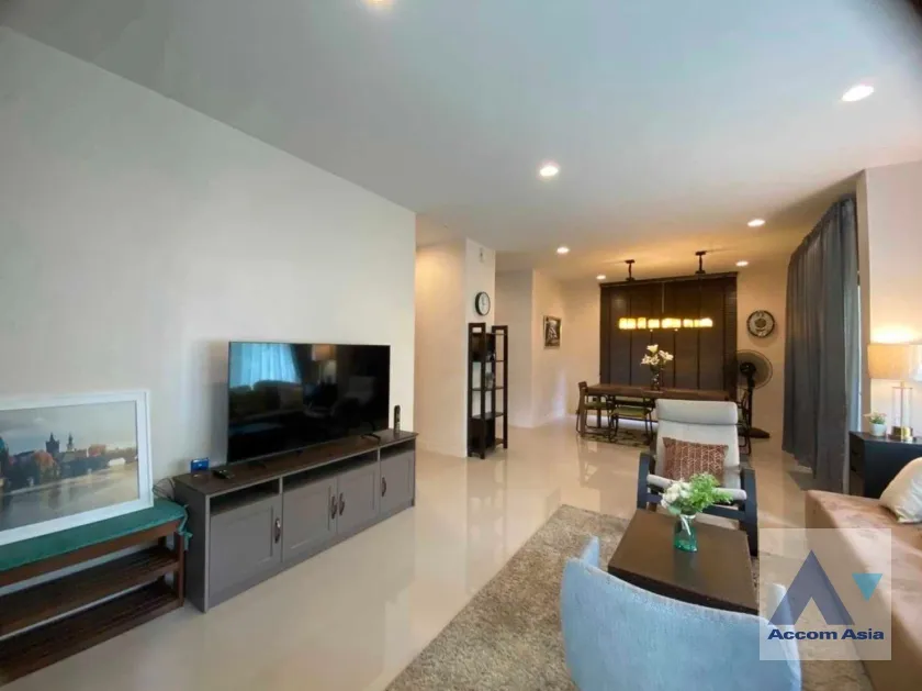 unitFully Furnished, Corner Unit |  4 Bedrooms  House For Rent in Ramkhamhaeng, Bangkok  near ARL Ban Thap Chang (AA34916)