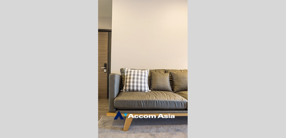  1  1 br Condominium for rent and sale in Silom ,Bangkok BTS Surasak at The Room Sathorn Pan Road AA34918