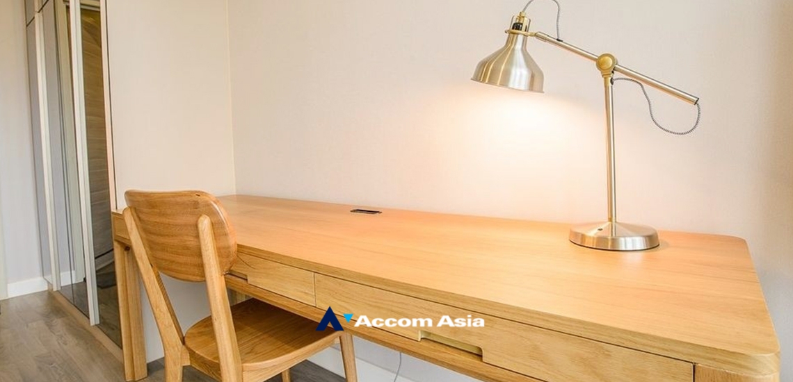 7  1 br Condominium for rent and sale in Silom ,Bangkok BTS Surasak at The Room Sathorn Pan Road AA34918