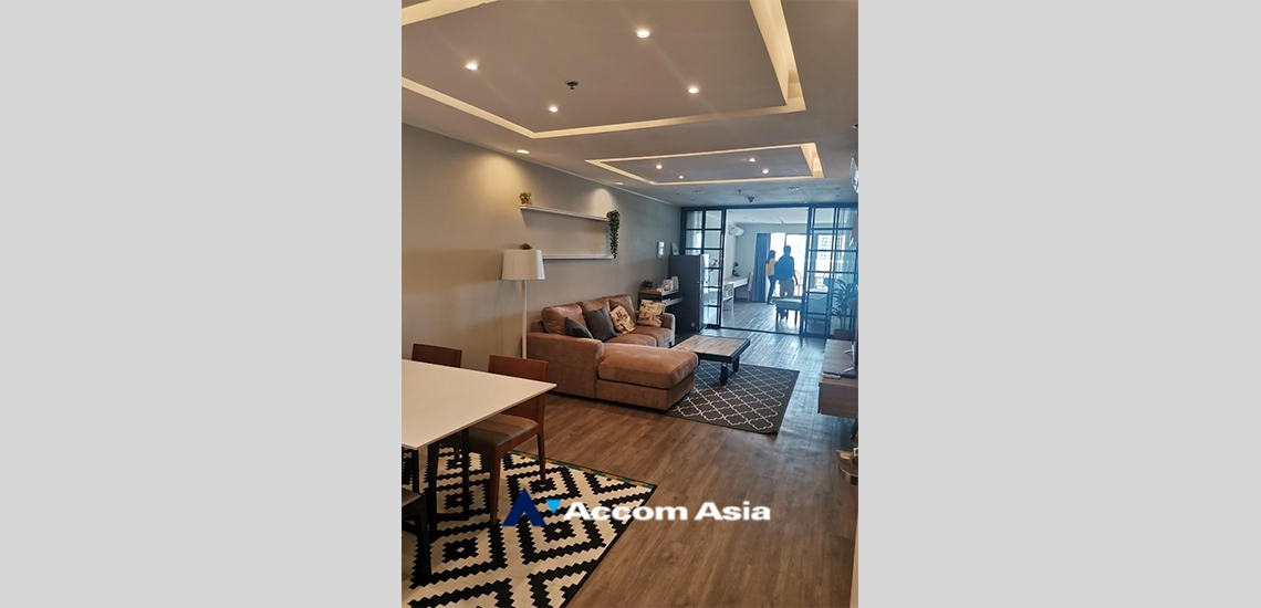  2  1 br Condominium For Sale in Silom ,Bangkok BTS Surasak at Nusa State Tower AA34939