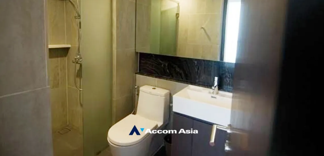 5  1 br Condominium for rent and sale in Sukhumvit ,Bangkok BTS Phrom Phong at The Lumpini 24 AA34952