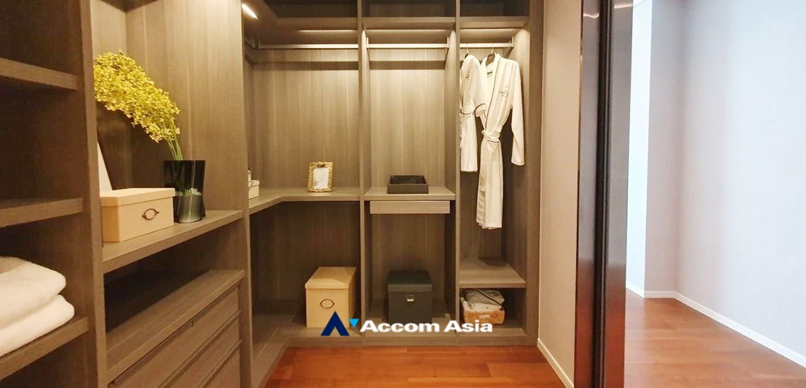 20  2 br Condominium For Sale in Ploenchit ,Bangkok BTS Chitlom at The Residences at Sindhorn Kempinski Hotel Bangkok AA34957
