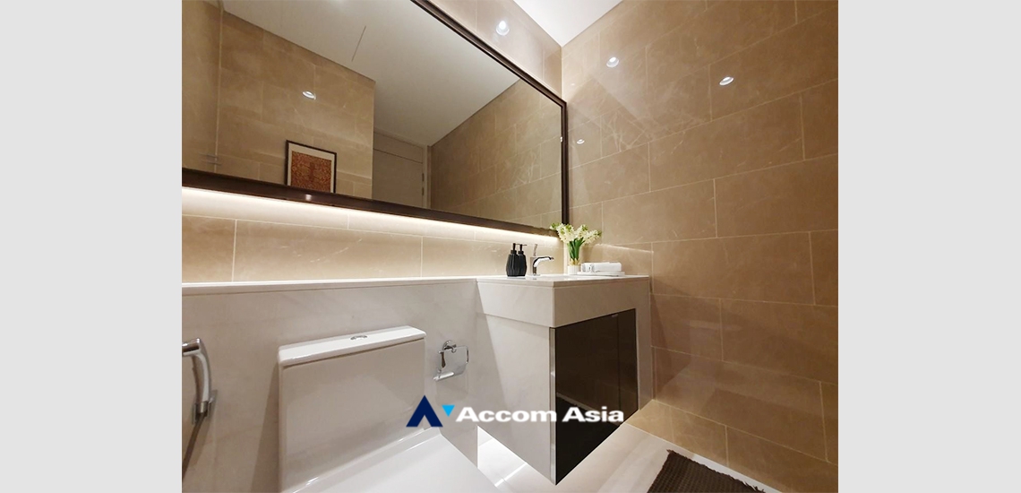 23  2 br Condominium For Sale in Ploenchit ,Bangkok BTS Chitlom at The Residences at Sindhorn Kempinski Hotel Bangkok AA34957