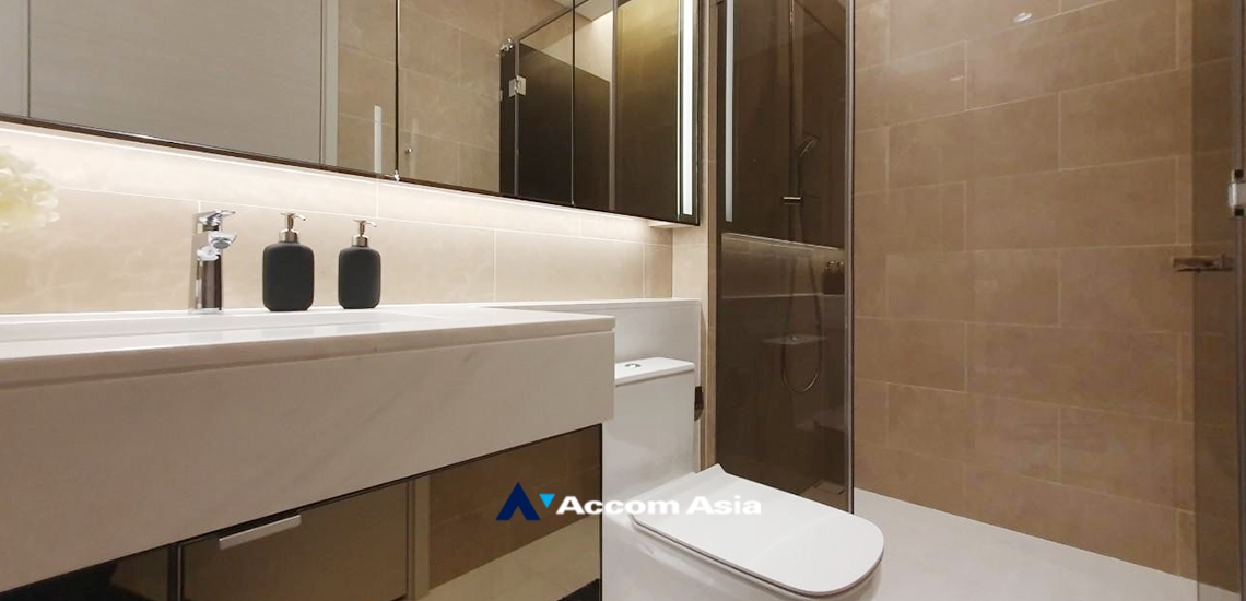 24  2 br Condominium For Sale in Ploenchit ,Bangkok BTS Chitlom at The Residences at Sindhorn Kempinski Hotel Bangkok AA34957