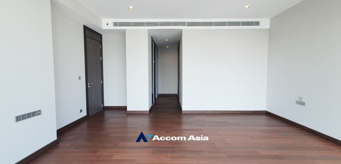 20  3 br Condominium For Sale in Sukhumvit ,Bangkok BTS Nana at Q1 Sukhumvit AA34975