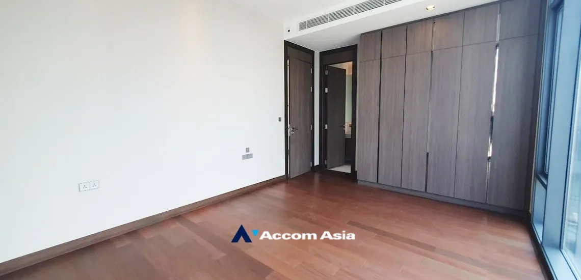 23  3 br Condominium For Sale in Sukhumvit ,Bangkok BTS Nana at Q1 Sukhumvit AA34975