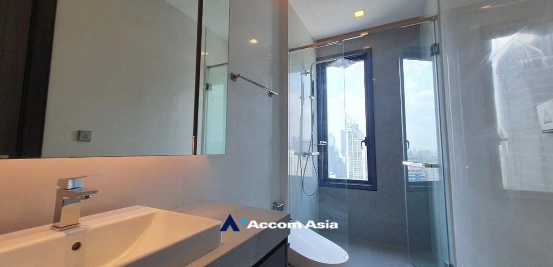 32  3 br Condominium For Sale in Sukhumvit ,Bangkok BTS Nana at Q1 Sukhumvit AA34975
