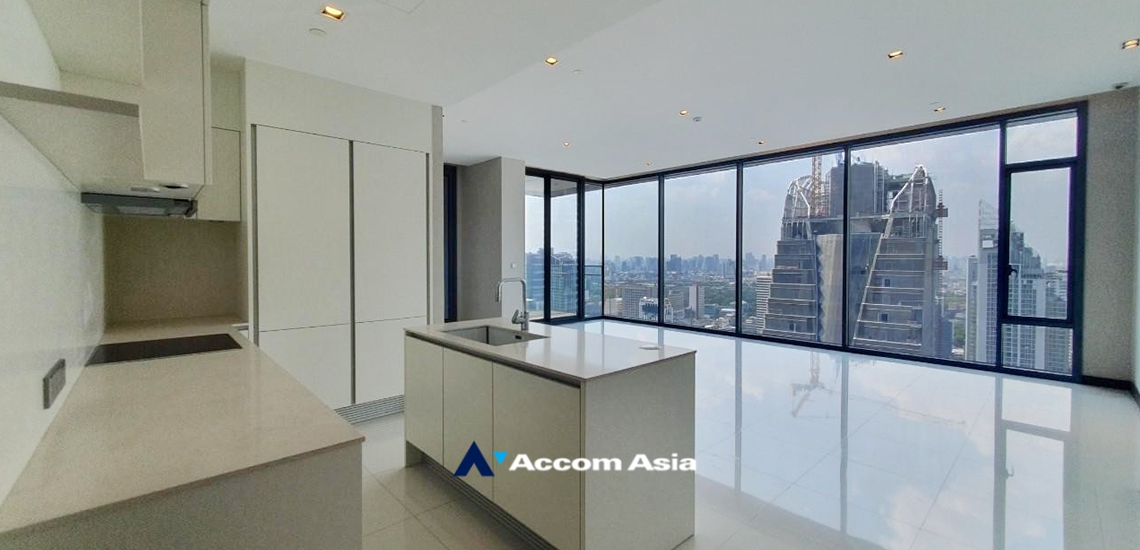  1  3 br Condominium For Sale in Sukhumvit ,Bangkok BTS Nana at Q1 Sukhumvit AA34976