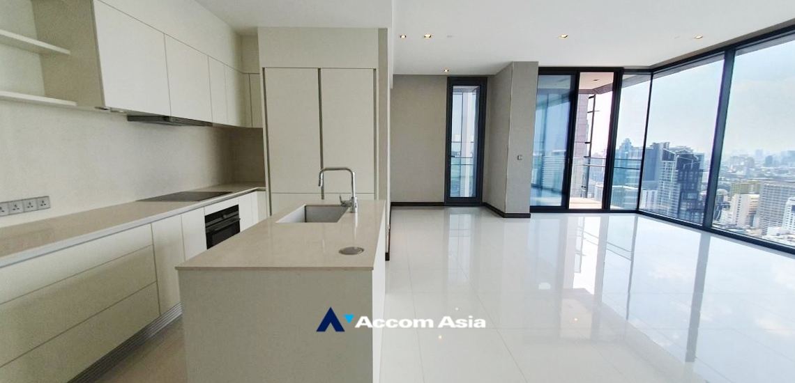 4  3 br Condominium For Sale in Sukhumvit ,Bangkok BTS Nana at Q1 Sukhumvit AA34976