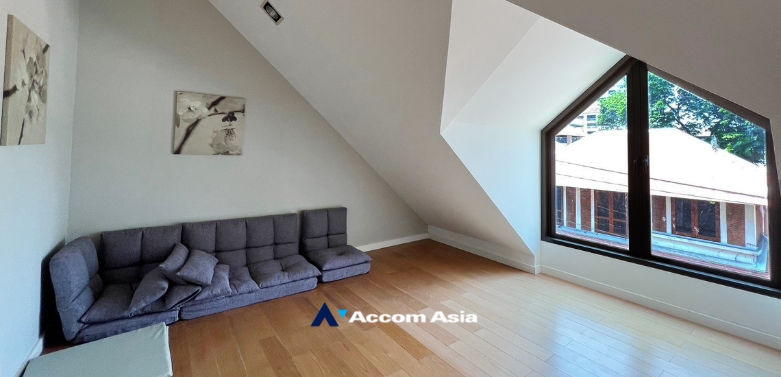 5  1 br Condominium For Sale in Sukhumvit ,Bangkok BTS Phrom Phong at Condolette Dwell Sukhumvit 26 AA34983