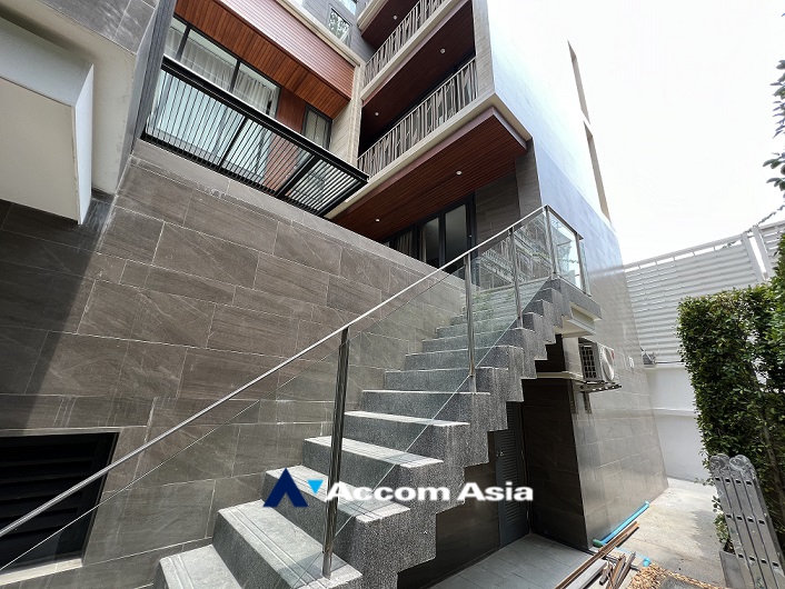  1  4 br House for rent and sale in Sathorn ,Bangkok MRT Khlong Toei - BTS Sala Daeng at Anina Villa Sathorn-Yenakart AA34992