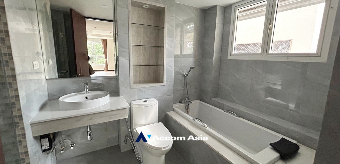 10  3 br Condominium for rent and sale in Sukhumvit ,Bangkok BTS Ekkamai at The Avenue Sukumvit 61 AA34995