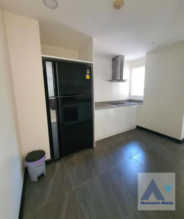 9  3 br Condominium for rent and sale in Sukhumvit ,Bangkok BTS Ekkamai at The Avenue Sukumvit 61 AA34995