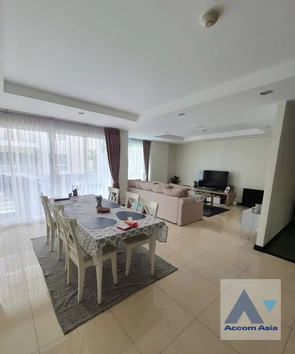  The Avenue Sukumvit 61 Condominium  3 Bedroom for Sale & Rent BTS Ekkamai in Sukhumvit Bangkok