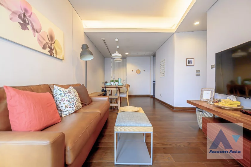 unitFully Furnished | The Lumpini 24