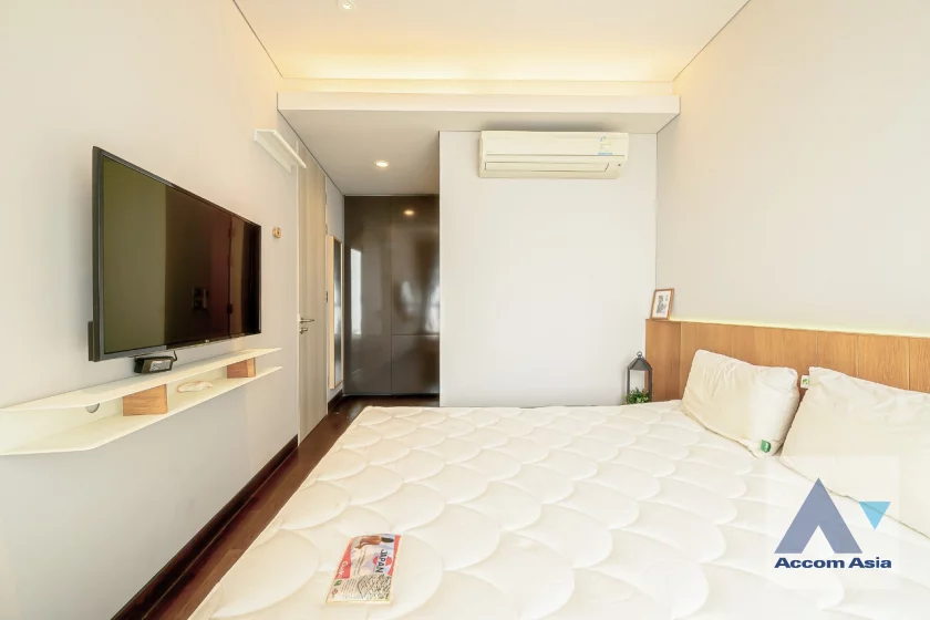 16  2 br Condominium For Sale in Sukhumvit ,Bangkok BTS Phrom Phong at The Lumpini 24 AA35002