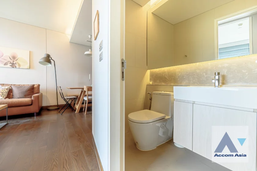 7  2 br Condominium For Sale in Sukhumvit ,Bangkok BTS Phrom Phong at The Lumpini 24 AA35002