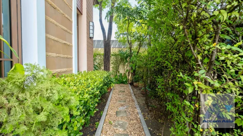 37  4 br House For Rent in Sukhumvit ,Bangkok BTS Phra khanong at Baan Sansiri Sukhumvit 67 AA35025