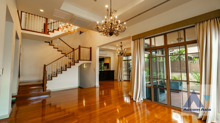  1  4 br House For Rent in Sukhumvit ,Bangkok BTS Phra khanong at Baan Sansiri Sukhumvit 67 AA35025