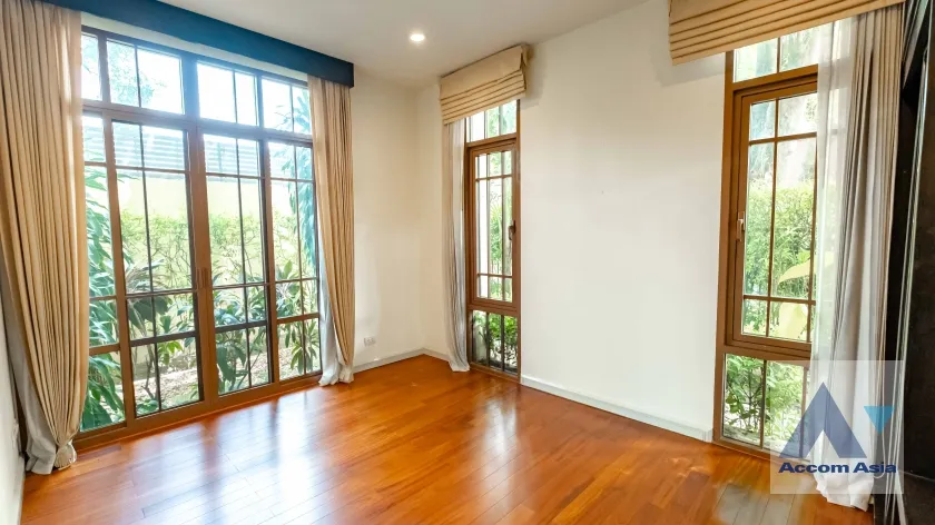 13  4 br House For Rent in Sukhumvit ,Bangkok BTS Phra khanong at Baan Sansiri Sukhumvit 67 AA35025