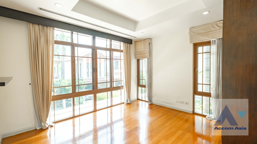 19  4 br House For Rent in Sukhumvit ,Bangkok BTS Phra khanong at Baan Sansiri Sukhumvit 67 AA35025