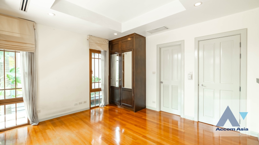 20  4 br House For Rent in Sukhumvit ,Bangkok BTS Phra khanong at Baan Sansiri Sukhumvit 67 AA35025