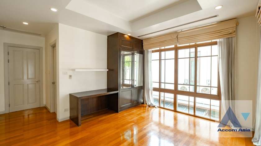 22  4 br House For Rent in Sukhumvit ,Bangkok BTS Phra khanong at Baan Sansiri Sukhumvit 67 AA35025