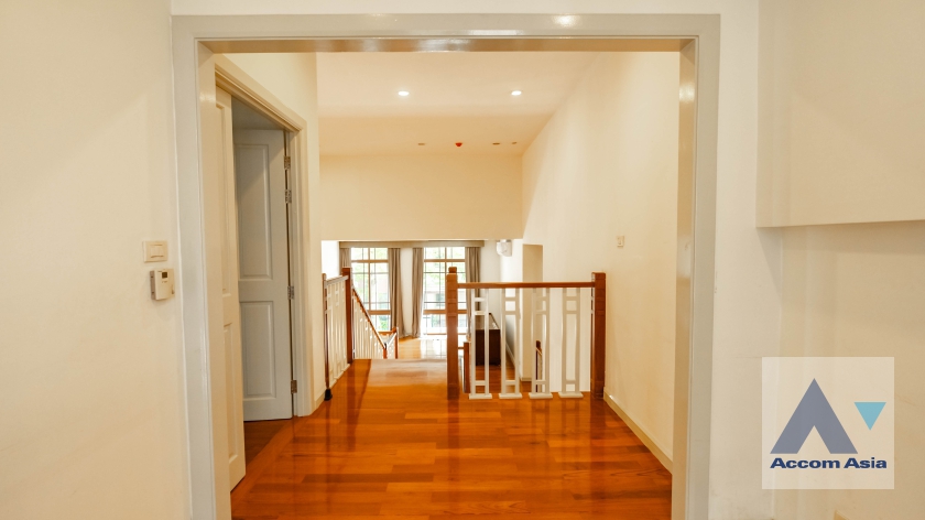 25  4 br House For Rent in Sukhumvit ,Bangkok BTS Phra khanong at Baan Sansiri Sukhumvit 67 AA35025