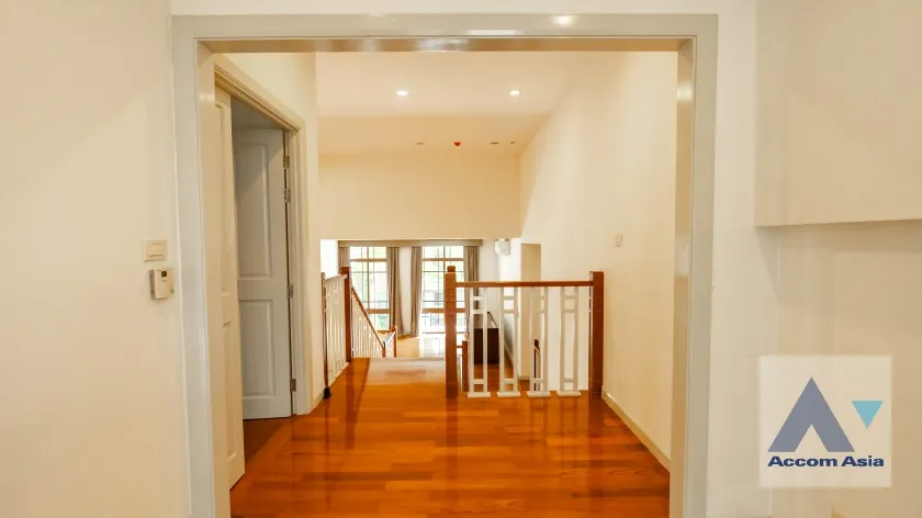 25  4 br House For Rent in Sukhumvit ,Bangkok BTS Phra khanong at Baan Sansiri Sukhumvit 67 AA35025