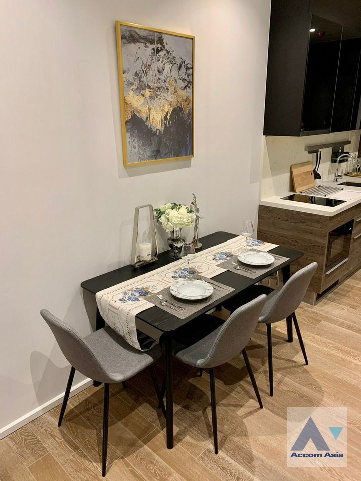 4  1 br Condominium for rent and sale in Ploenchit ,Bangkok BTS Ploenchit at MUNIQ Langsuan AA35029