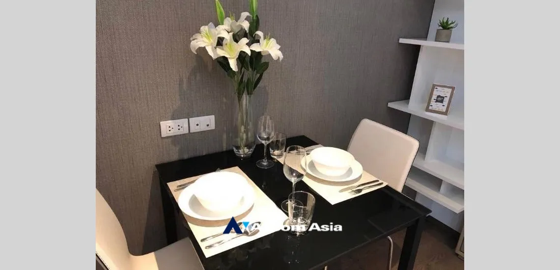 unitPark Origin Phrom Phong