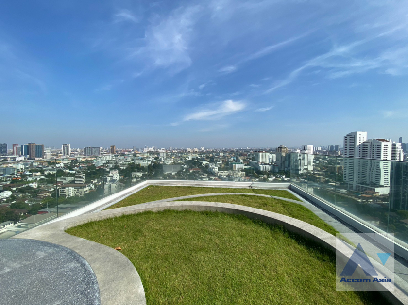 9  1 br Condominium For Rent in Sukhumvit ,Bangkok BTS Ekkamai at XT Ekkamai AA35039