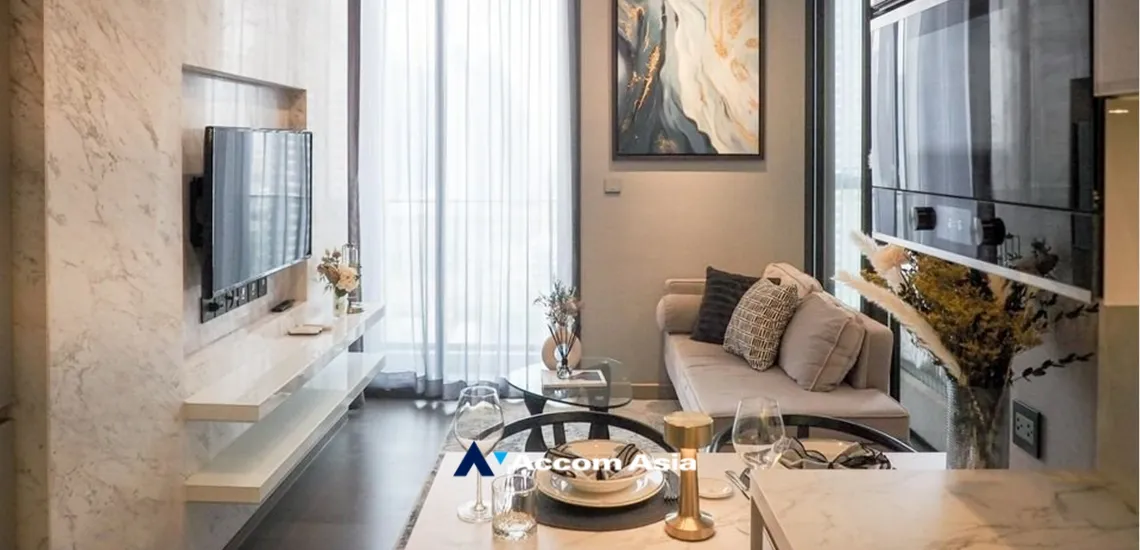  2  1 br Condominium For Sale in Ratchadaphisek ,Bangkok BTS Asok - ARL Makkasan - MRT Phetchaburi at The Esse At Singha Complex AA35062