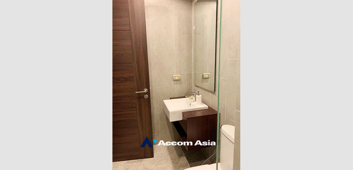 5  1 br Condominium for rent and sale in Sukhumvit ,Bangkok BTS Ekkamai at C Ekkamai AA35067