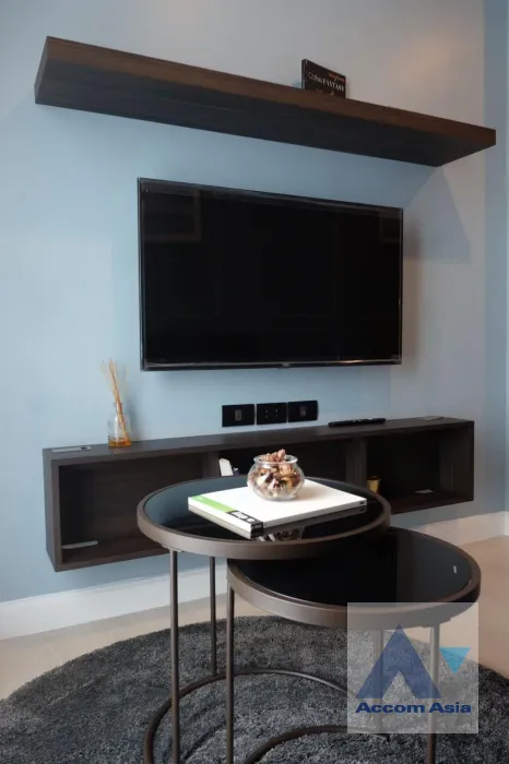 unit 1 Bedroom  Condominium For Rent & Sale in Ratchadaphisek, Bangkok  near BTS Thong Lo (AA35076)