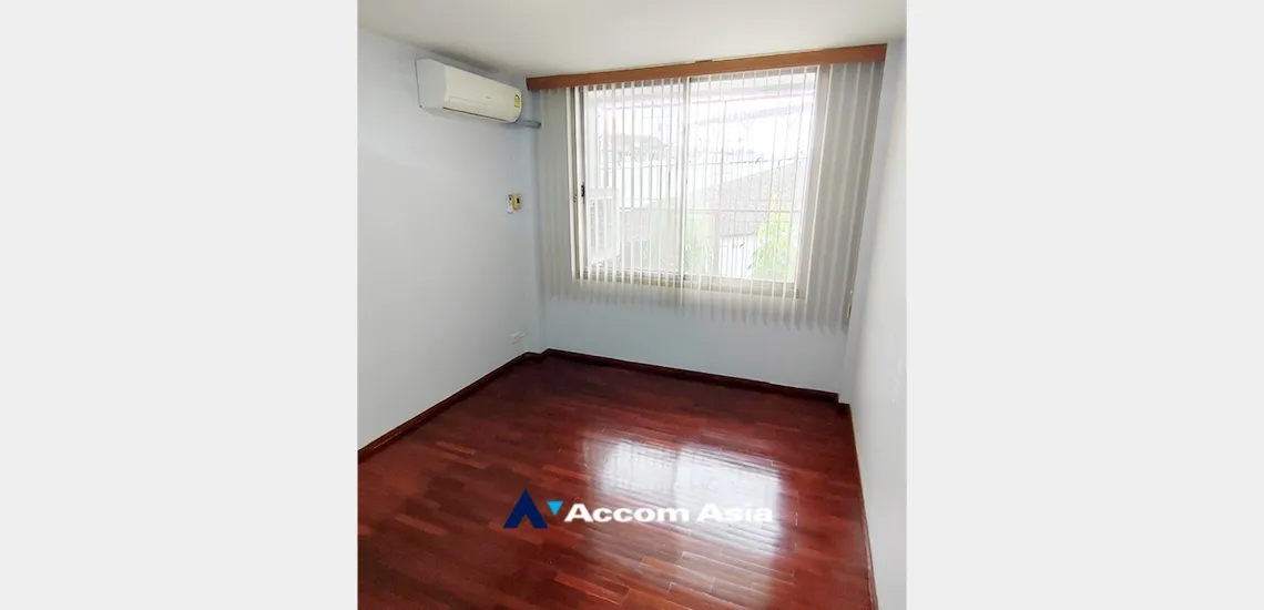  1  3 br House for rent and sale in Sukhumvit ,Bangkok BTS Phra khanong at Home Place Sukhumvit 71 AA35079