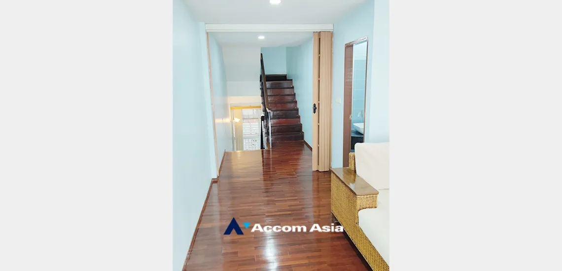 1  3 br House for rent and sale in Sukhumvit ,Bangkok BTS Phra khanong at Home Place Sukhumvit 71 AA35079