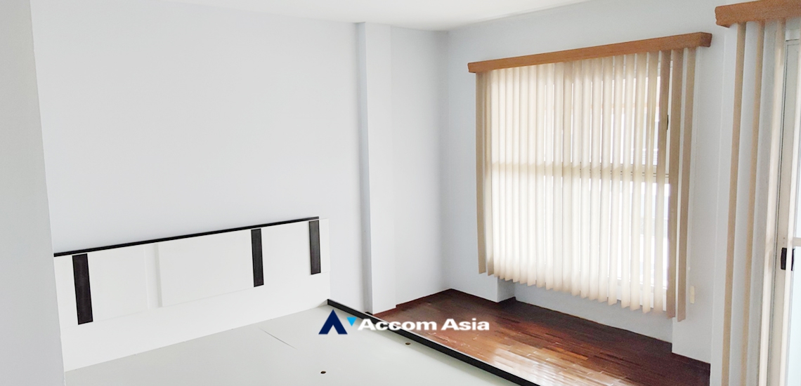 6  3 br House for rent and sale in Sukhumvit ,Bangkok BTS Phra khanong at Home Place Sukhumvit 71 AA35079