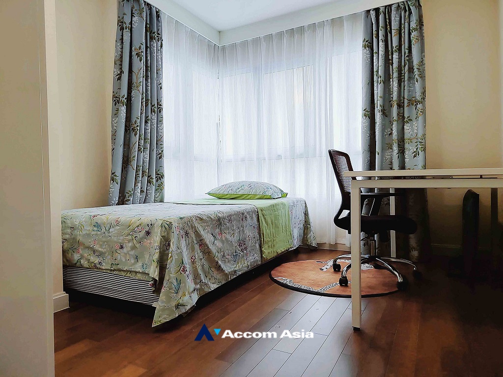 8  2 br Condominium For Sale in Ratchadaphisek ,Bangkok MRT Rama 9 at Belle Grand Rama 9  (Belle Avenue) AA35092