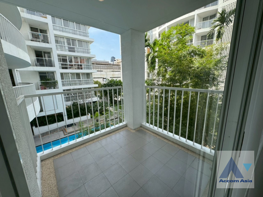 23  3 br Apartment For Rent in Sukhumvit ,Bangkok BTS Ekkamai at Ekkamai Family Apartment AA35093