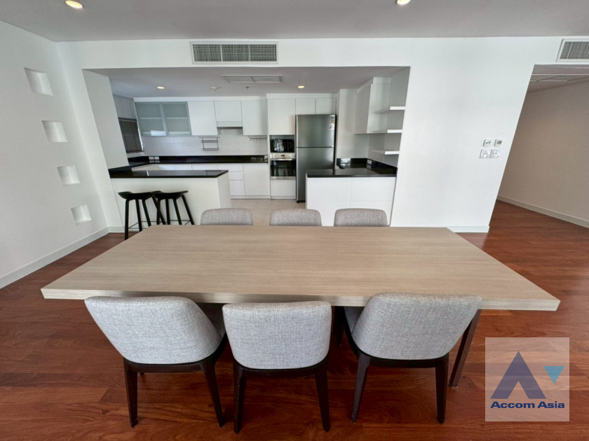 7  3 br Apartment For Rent in Sukhumvit ,Bangkok BTS Ekkamai at Ekkamai Family Apartment AA35093